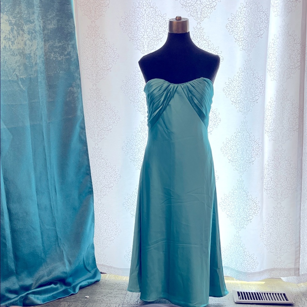 Elegant Teal Strapless Dress